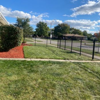 Cedar Mountain Fence Company - 5ft aluminum fence - Fences & Gates Near Me - Plainfield, Illinois