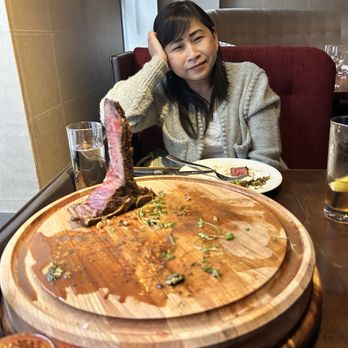 Michael Jordan's Steak House - Chicago - Steakhouses Near Me - Chicago, Illinois Michael Jordan's Steak House - Chicago - Steakhouses Near Me - Chicago, Illinois