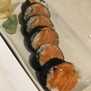 Orange Roll & Sushi - Spicy salmon cut roll - Japanese Near Me - Cypress, California