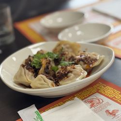 Hui Tou Xiang - Spicy Pork Wontons