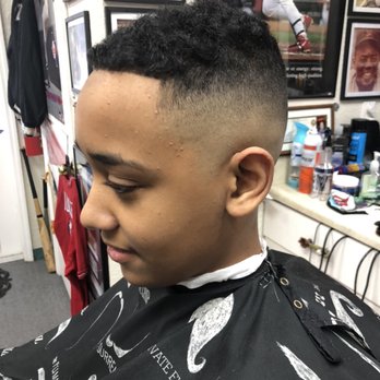Robert Lee’s Barber Shop - DJ Nightmare - Barbers Near Me - Spring Hill, Florida