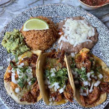 Caló Kitchen + Tequila - Pineapple Tacos - Cocktail Bars Near Me - Costa Mesa, California Caló Kitchen + Tequila - Pineapple Tacos - Cocktail Bars Near Me - Costa Mesa, California