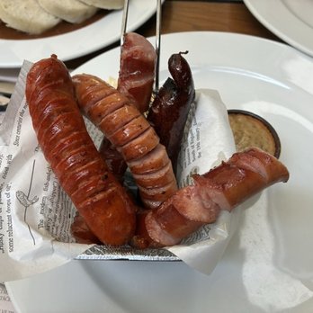 U Medvídků - Sausage appetizer - Breweries Near Me - Prague, Puerto Rico U Medvídků - Sausage appetizer - Breweries Near Me - Prague, Puerto Rico