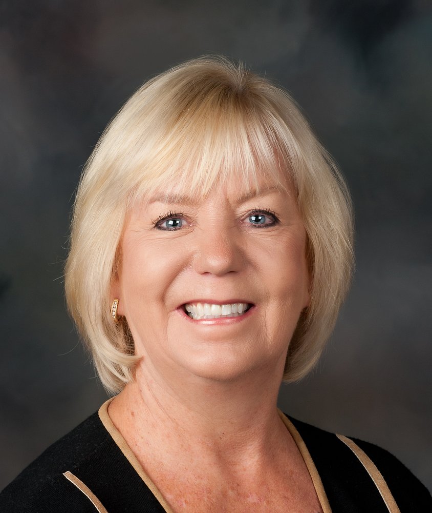 SUSAN SWEELEY COMPASS REAL ESTATE Updated May 2024 167 S San