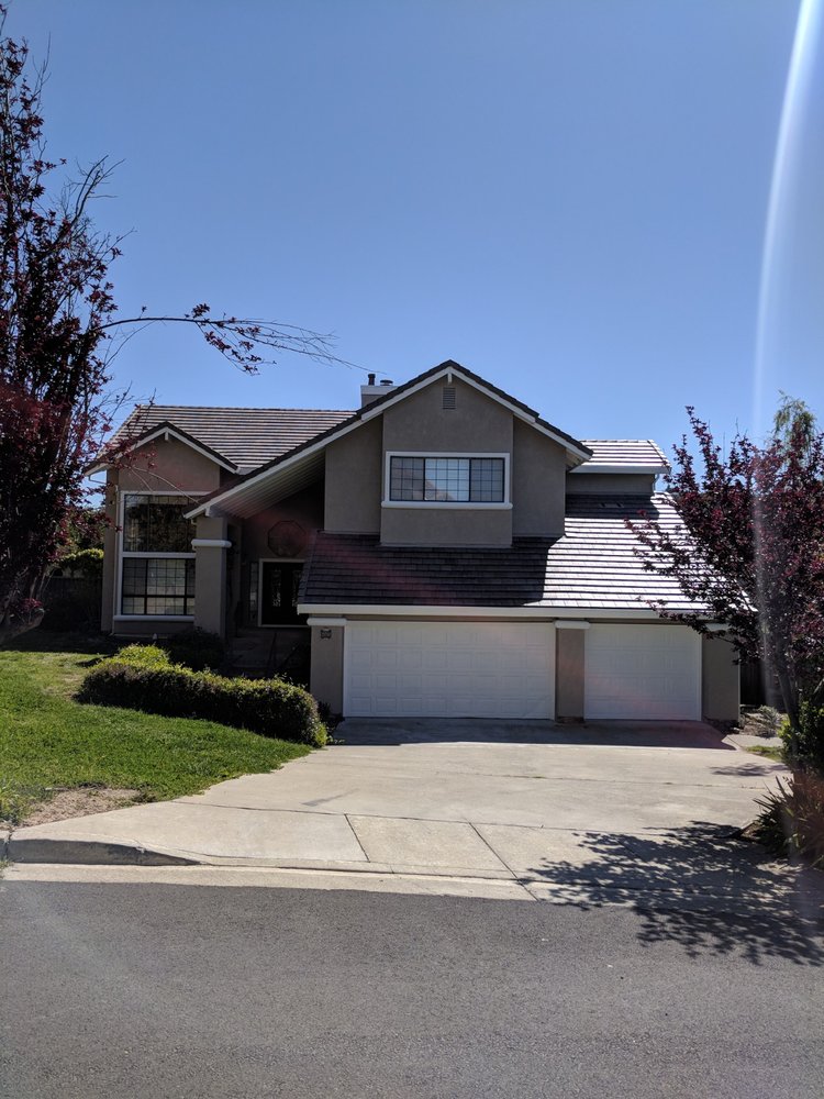 Slide of Monarca General Construction