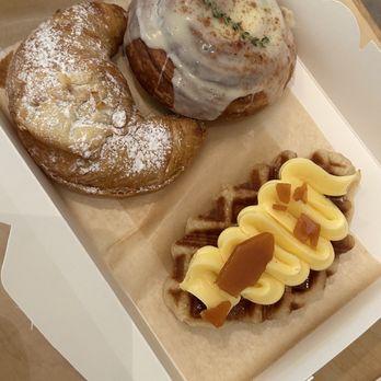LiBre Dessert Cafe - Coffee & Tea Near Me - Hamburg, New Jersey