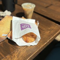 PJ's Coffee - Crossant