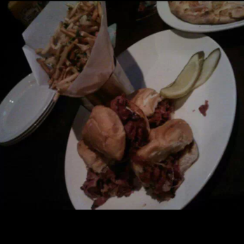 Yard House - Pastrami sliders - New American Near Me - Palmdale, California