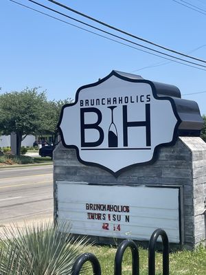 Brunchaholics To Go by null