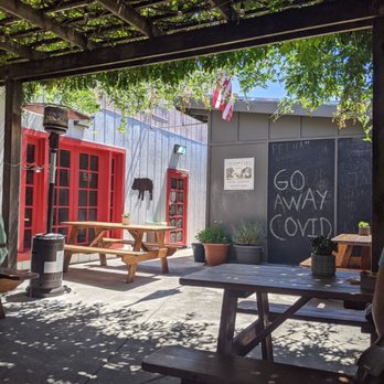 Acme Burger - More outdoor seating - Burgers Near Me - Cotati, California