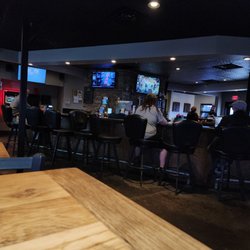 Socials Bar & Grill