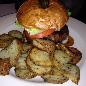 Omar's Carriage House - Texas Burger - New American Near Me - Norfolk, Virginia Omar's Carriage House - Texas Burger - New American Near Me - Norfolk, Virginia