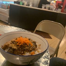 Grilled beef & egg roll