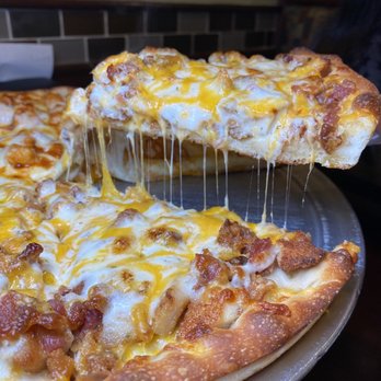 Piezano's - Deep dish chicken bacon ranch - Italian Near Me - Northport, New York