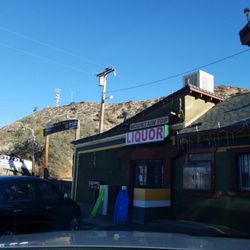 Mountain Top Mini Mart