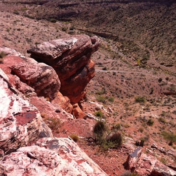 Calico Basin Trail - A view from the top of boardwalk, looking down the valley on the opposite side. - Hiking Near Me Calico Basin Trail - A view from the top of boardwalk, looking down the valley on the opposite side. - Hiking Near Me
