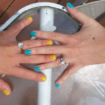 Hollywood Nails - Nail Salons Near Me - Springfield, Missouri