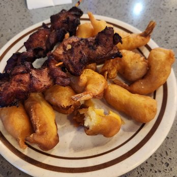 carnival buffet - Fried chicken and shrimp, with pork skewers on top. - Chinese Near Me - Salt Lake City, Utah carnival buffet - Fried chicken and shrimp, with pork skewers on top. - Chinese Near Me - Salt Lake City, Utah