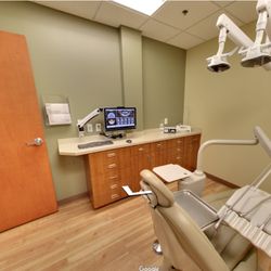 Arizona Periodontal Group - Arizona Periodontal Group procedure room