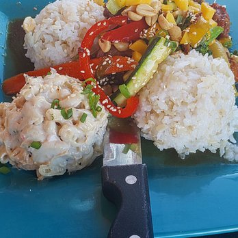 The Hukilau - Peanut Mango Chicken... yum! - Sushi Bars Near Me - Florence, Oregon