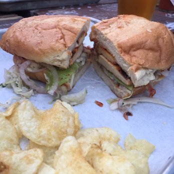 Beeryland - Tofu sandwich - Sandwiches Near Me - Oakland, California Beeryland - Tofu sandwich - Sandwiches Near Me - Oakland, California