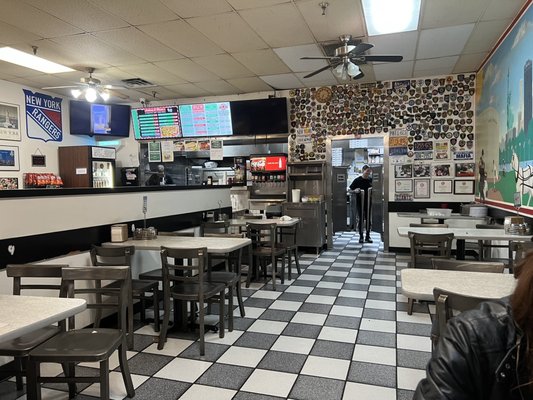 Broadway Pizzeria by null