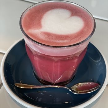 Two Hands - Beet Latte - Cocktail Bars Near Me - Austin, Texas