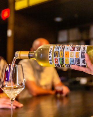 Takashima Record Bar by null