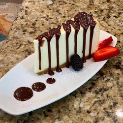D. H. LESCOMBES WINERY & BISTRO - New York Cheesecake