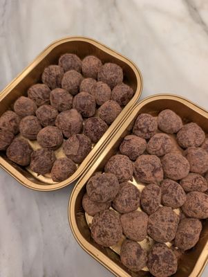 Dandelion Chocolate by null