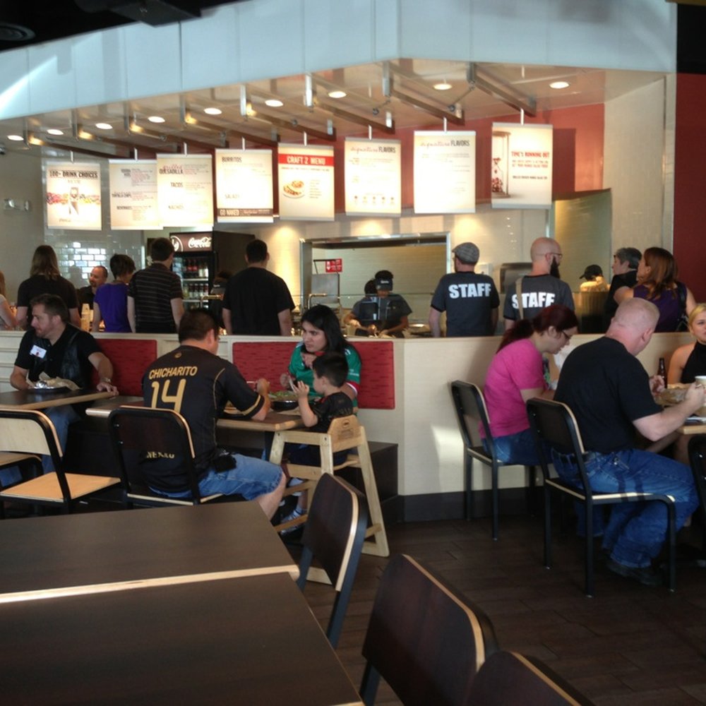 QDOBA Mexican Eats - Busy busy - Mexican Near Me - Denver, Colorado