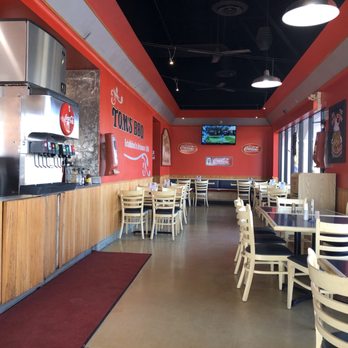 Tom's BBQ - Inside. - Barbeque Near Me - Chandler, Arizona