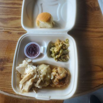 Hoover's Restaurant  - Turkey dinner takeout - Ice Cream & Frozen Yogurt Near Me - Sanborn, New York