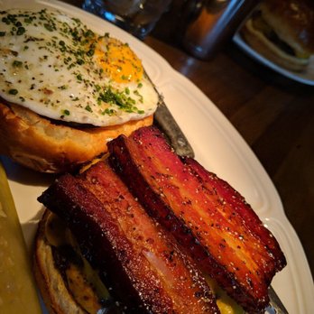 Au Cheval - Cheeseburger with egg and bacon - Bars Near Me - Chicago, Illinois Au Cheval - Cheeseburger with egg and bacon - Bars Near Me - Chicago, Illinois