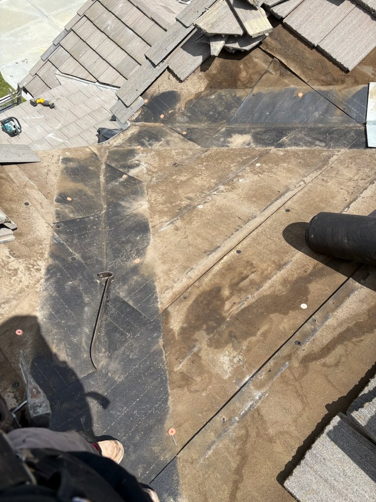 Slide of Collins Roofing Pro