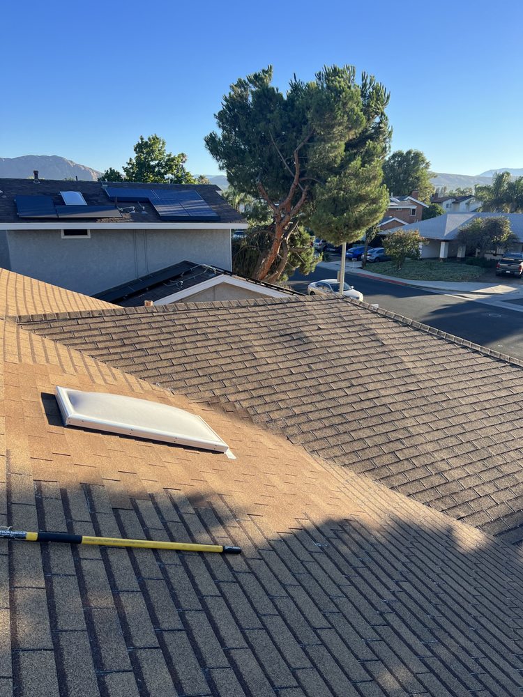 Slide of J & R Elite Roofing