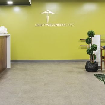 Liberty Wellness & Chiro - Waiting room of our Financial District Chiropractic Clinic - Chiropractors Near Me - New York, New York Liberty Wellness & Chiro - Waiting room of our Financial District Chiropractic Clinic - Chiropractors Near Me - New York, New York