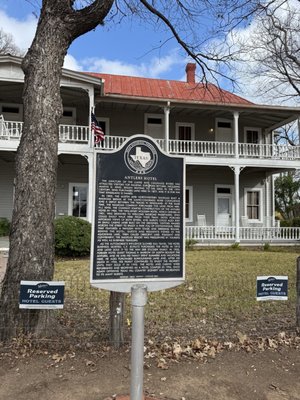 The Antlers Inn by null