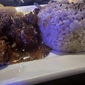 Yard House - Orange Chicken - New American Near Me - Sacramento, California Yard House - Orange Chicken - New American Near Me - Sacramento, California