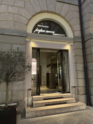 Paper Moon Giardino by null