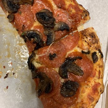 Upland Pizza - Personal size pizza - Pizza Near Me - Upland, California Upland Pizza - Personal size pizza - Pizza Near Me - Upland, California