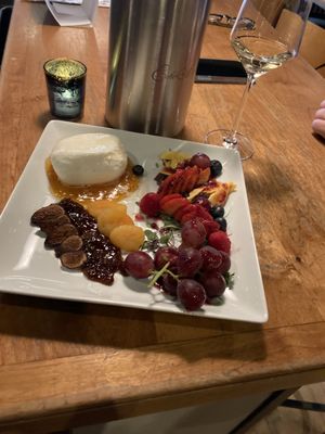 Bojae's Wine Bar & Bistro by null