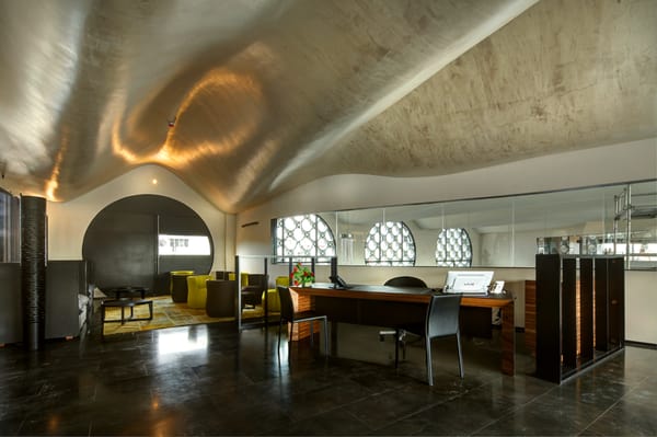 Cava & Hotel Mastinell by null