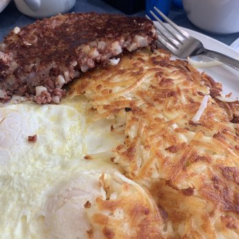 Morongo Valley Cafe - Corn beef hash with eggs and hash browns. Amazing taste! - Breakfast & Brunch Near Me - Morongo Valley, California Morongo Valley Cafe - Corn beef hash with eggs and hash browns. Amazing taste! - Breakfast & Brunch Near Me - Morongo Valley, California