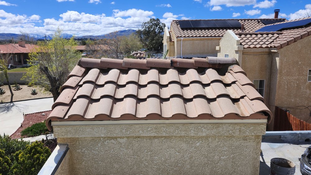 Slide of Carlos Guti Roofing