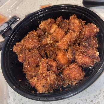 Phusion Cafe - Popcorn chicken with some drizzled duck sauce - Taiwanese Near Me - Cleveland, Ohio