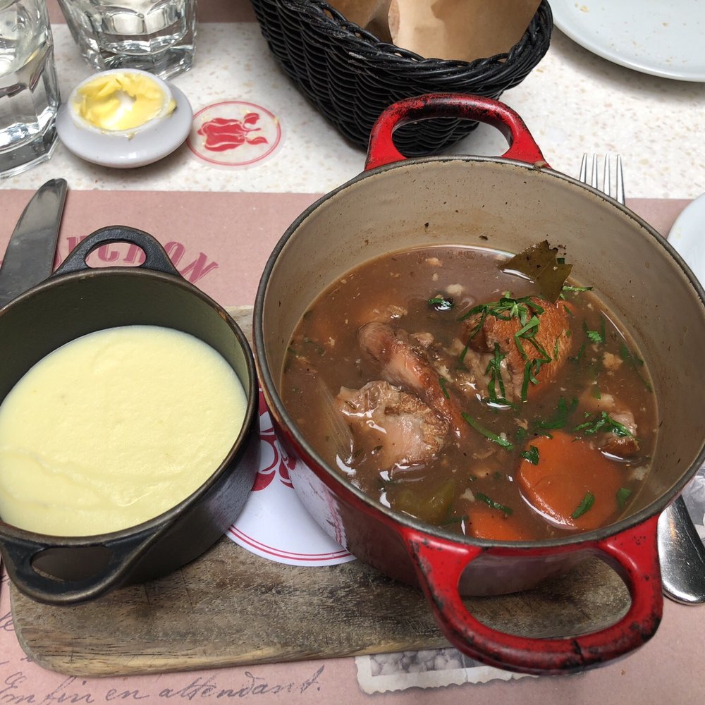 Bouchon Bistro Francais - French Near Me - Hong Kong, HK