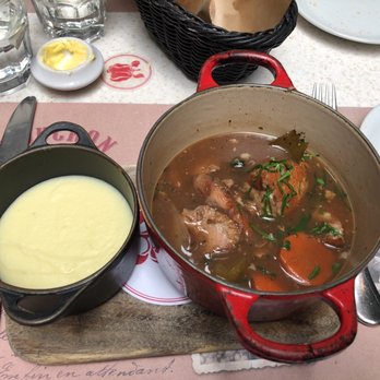 Bouchon Bistro Francais - French Near Me - Hong Kong, HK