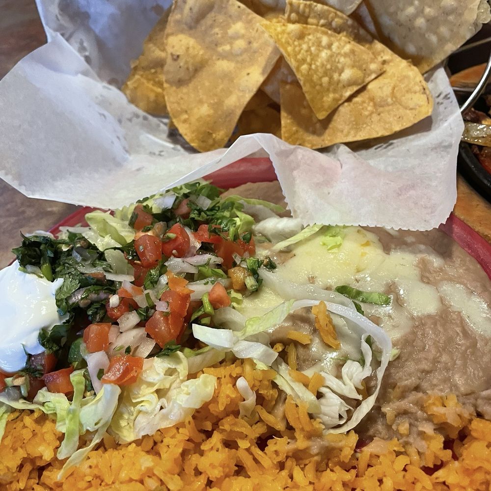 Rio Grande Summerfield - Chicken fajitas - Mexican Near Me - Summerfield, North Carolina Rio Grande Summerfield - Chicken fajitas - Mexican Near Me - Summerfield, North Carolina