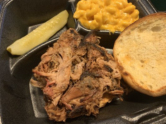 Ella’s BBQ by null
